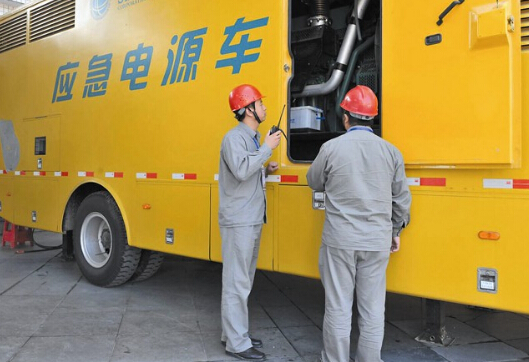 容县如何清理被灰尘覆盖的机油散热器？